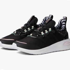 WOMEN'S ADIDAS Size 8 GY6101 PUREMOTION SUPER RUNNING BLACK/WHITE SHOES SNEAKERS